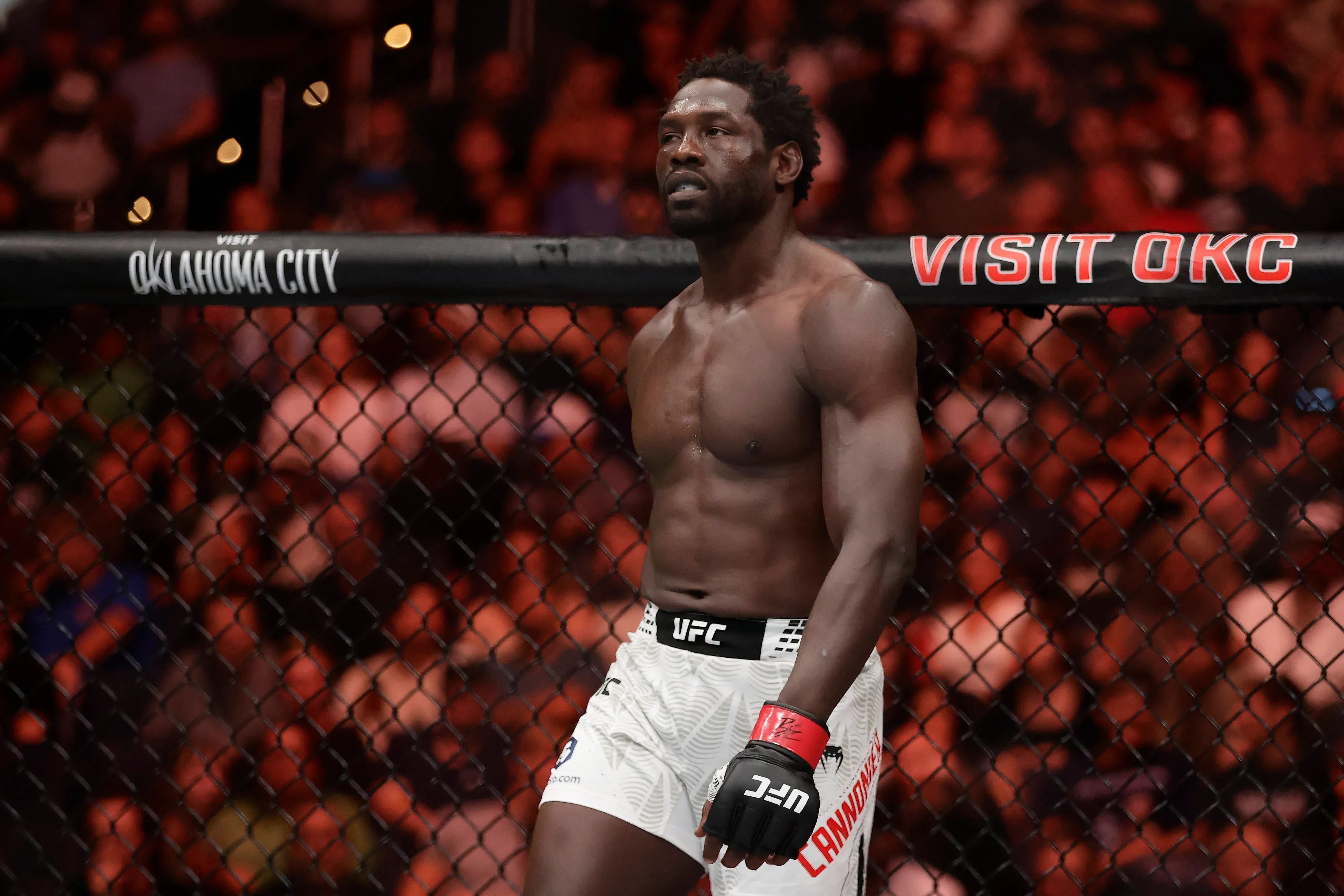 Jared Cannonier Gives Christian Leroy Duncan Advice After Loss