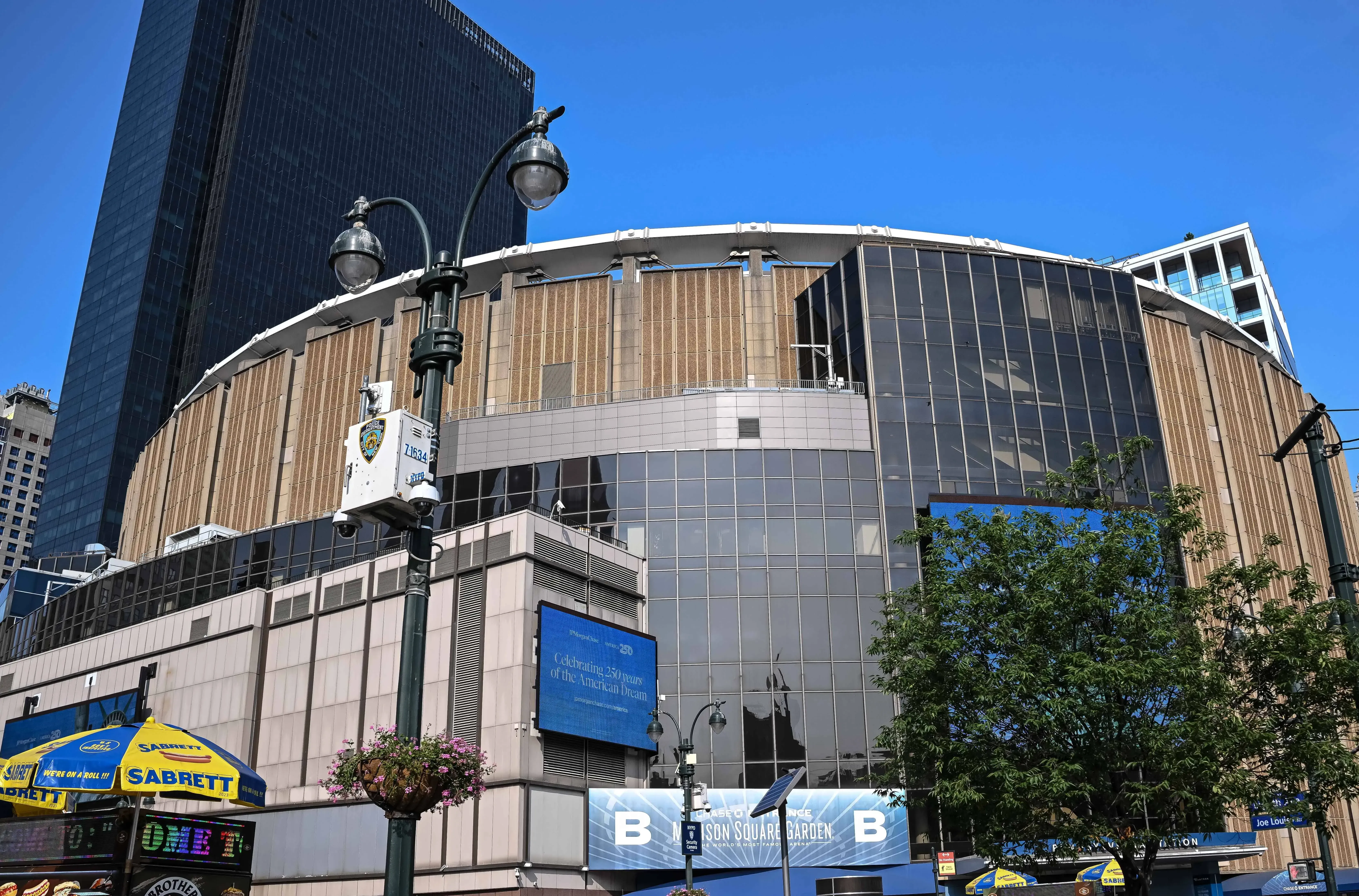 UFC announces dates and locations for UFC 334 and UFC 335