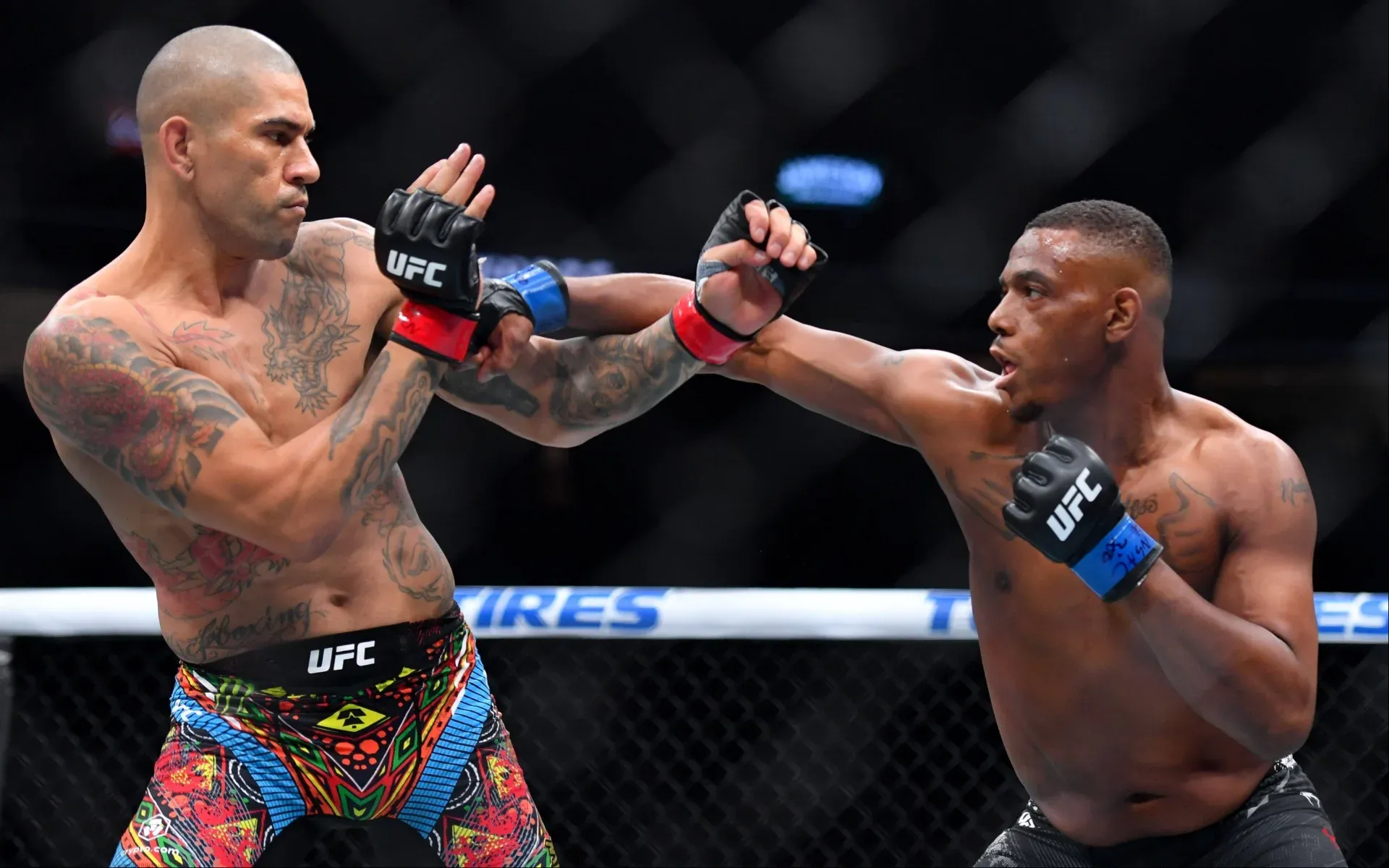 Jamahal Hill claims infamous UFC PI run-in with Alex Pereira was staged