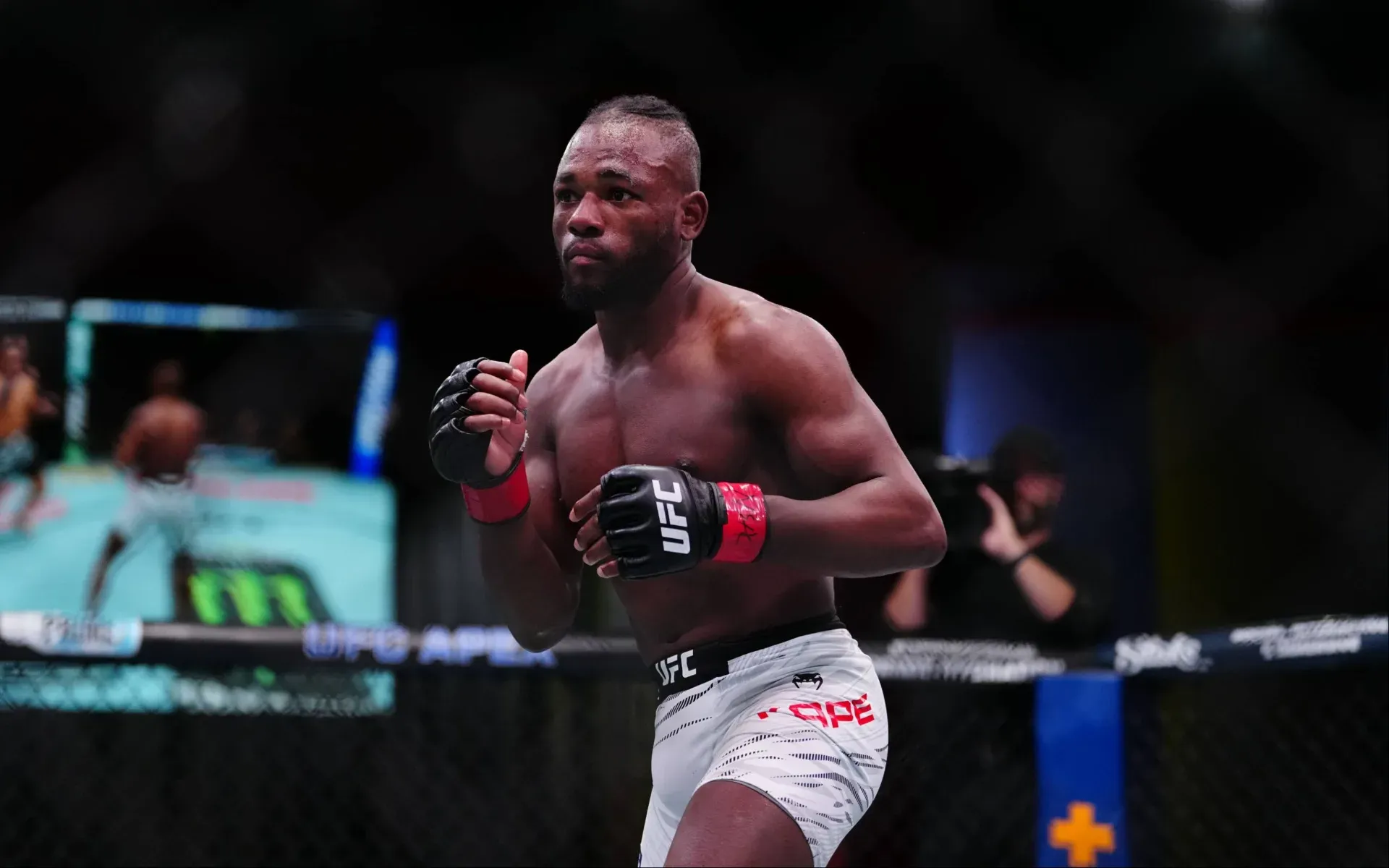 Should Manel Kape skip over Alexandre Pantoja? Analyzing the UFC flyweight title picture