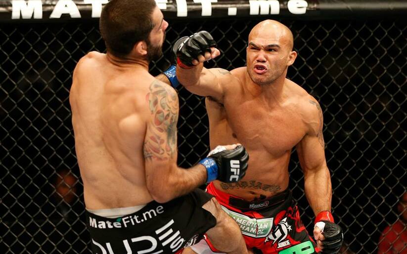Image for UFC on FOX 12 Results: Lawler tops Brown, punches ticket to a title shot