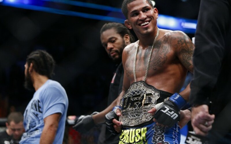 Image for Anthony Pettis looking at four-to-six-months of recovery