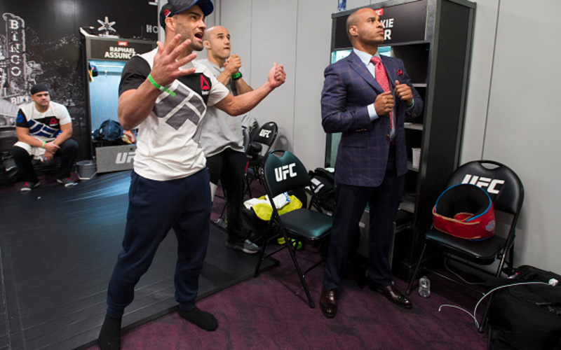 Image for Eddie Alvarez Calls Out Conor McGregor ahead of UFC 205
