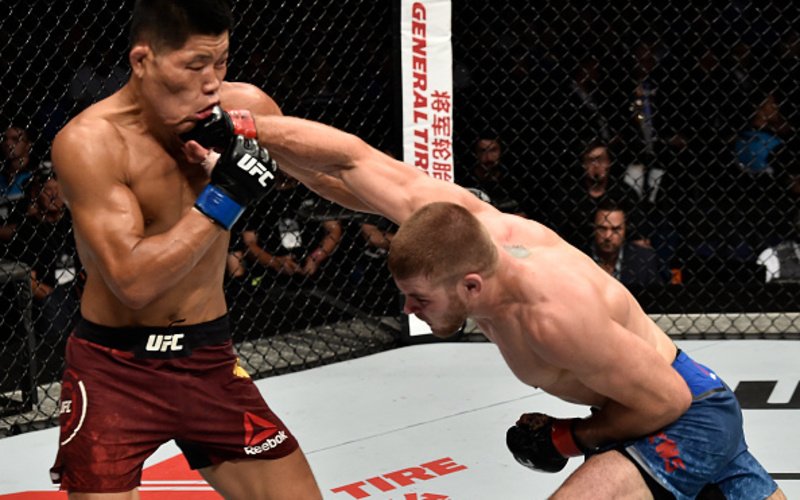 Image for Jake Matthews outpoints Li Jingliang in controversy stricken fight