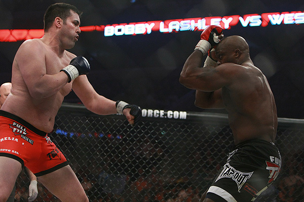 Bobby Lashley vs Wes Sims