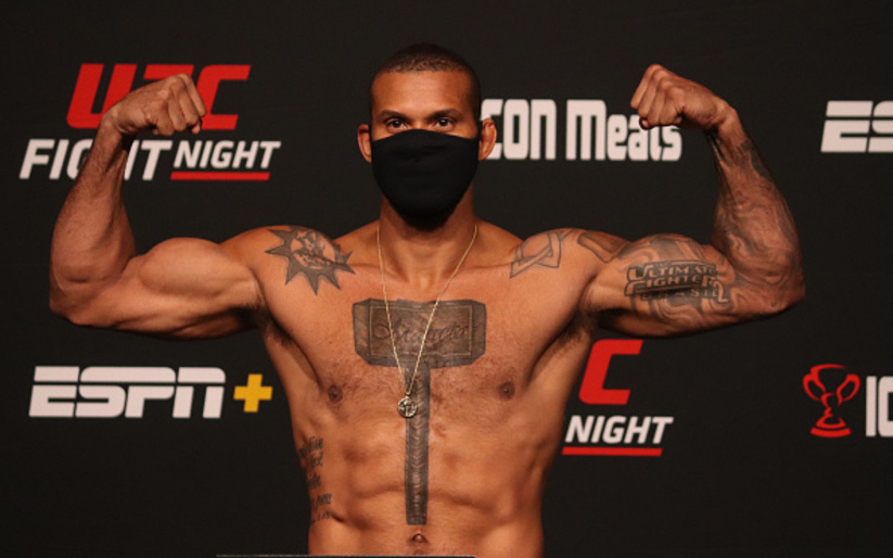Image for Magomed Ankalaev vs. Thiago Santos to Headline UFC Fight Night