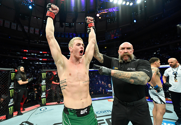 Rising Prospect Ian Garry set to Return at UFC 273