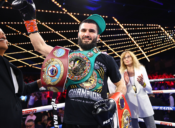 Artur Beterbiev