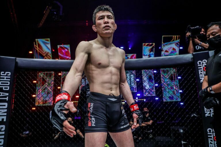 Shinya Aoki Before Fight