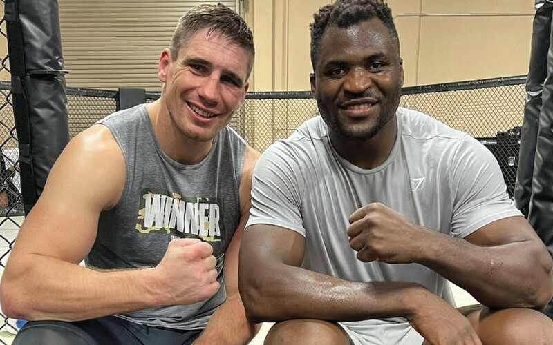 Image for GLORY Kickboxing confirms they are in talks with Francis Ngannou