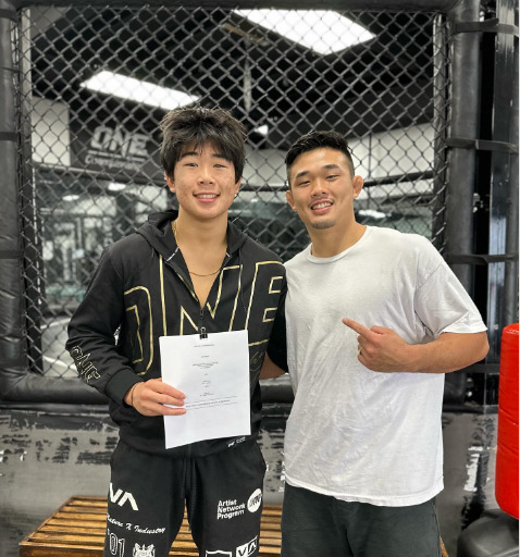 Adrian Lee Signs with ONE Championship