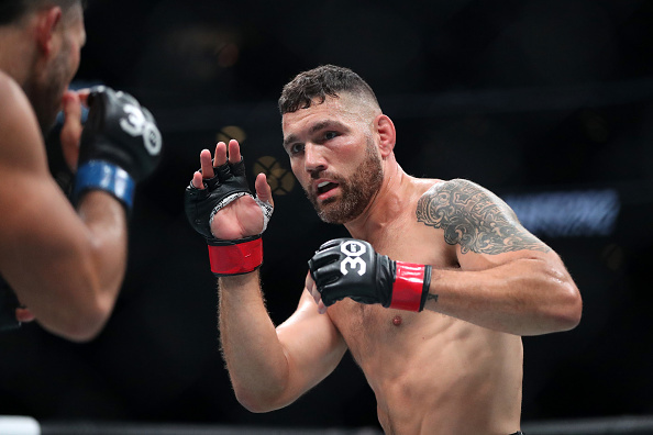 Chris Weidman Entertains Boxing Match With UFC Legend