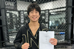 Adrian Lee Makes Pro Debut At ONE 167