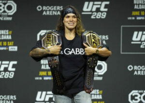 Amanda Nunes Wins UFC 307