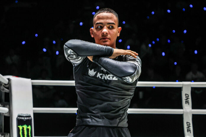 Diogo Reis poses following his first victory in ONE Championship